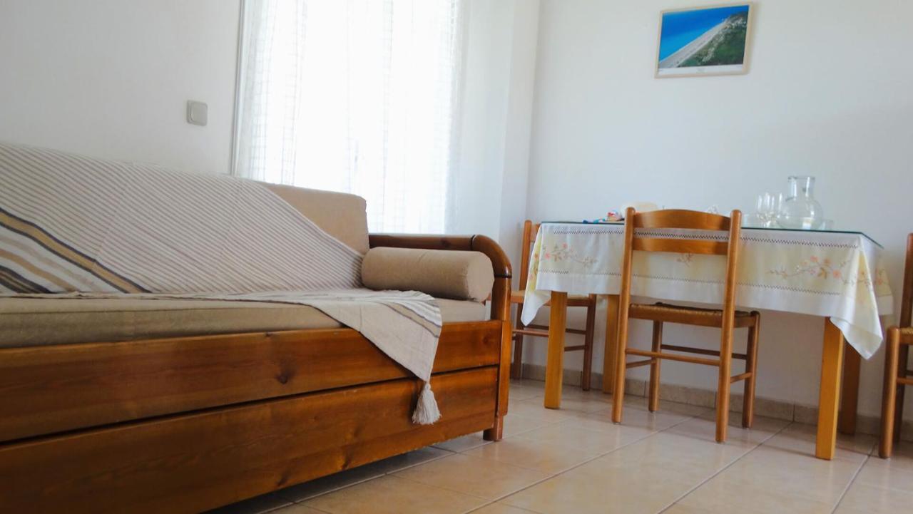 Apartment Agrambeli &